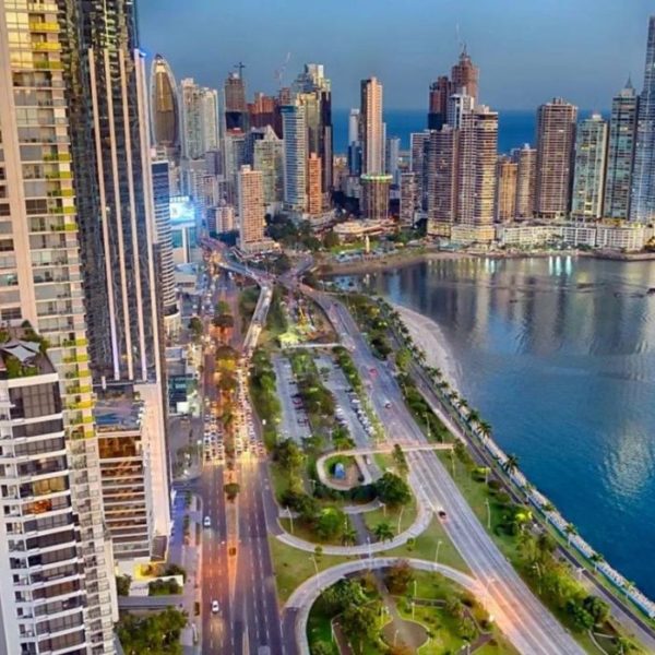 Canal de Panamá y City Tour